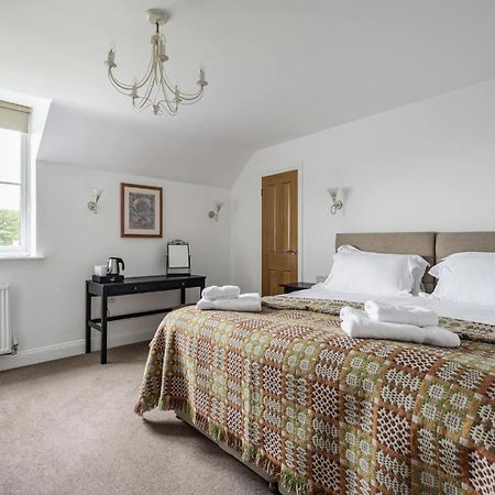 3 Bedroom Barn Conversion With Hot Tub-Garden View - Ty Cerrig Barn Corwen Luaran gambar