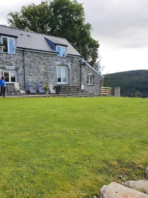 3 Bedroom Barn Conversion With Hot Tub-Garden View - Ty Cerrig Barn Corwen Luaran gambar